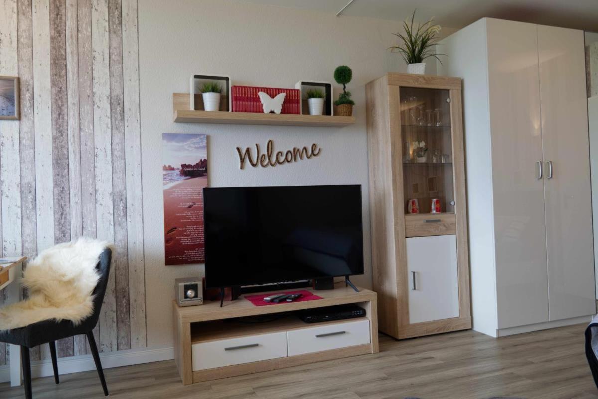 Inselblume 80 - Gemuetliche Ferienwohnung, Blick Auf Die Fehmarnsundbruecke Burgtiefe auf Fehmarn Luaran gambar